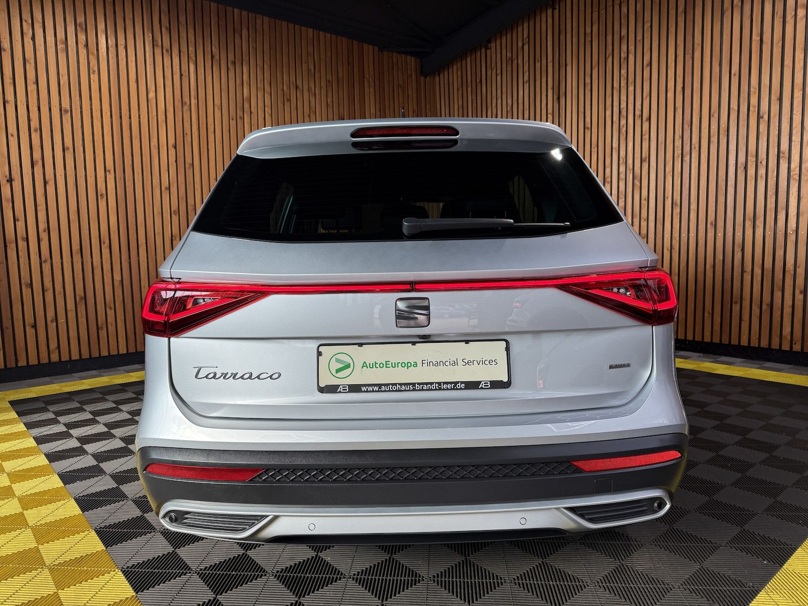 Fahrzeugabbildung SEAT Tarraco e-Hybrid Xperience DSG *Navi*LED*Kam*AHK