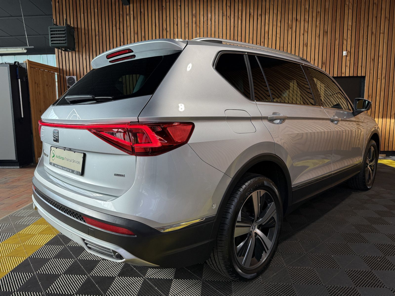 Fahrzeugabbildung SEAT Tarraco e-Hybrid Xperience DSG *Navi*LED*Kam*AHK