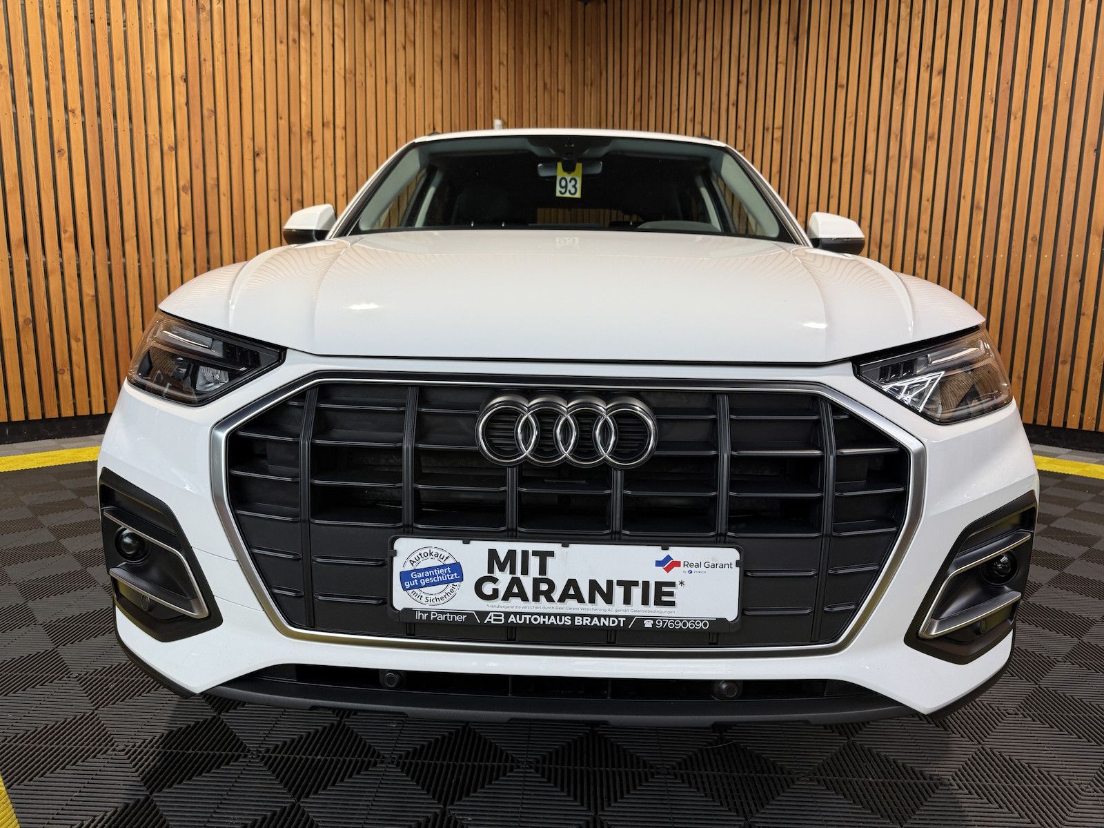 Fahrzeugabbildung Audi Q5 2,0 TDI S tronic *Navi*AHK*ACC*Virtual*20´Alu
