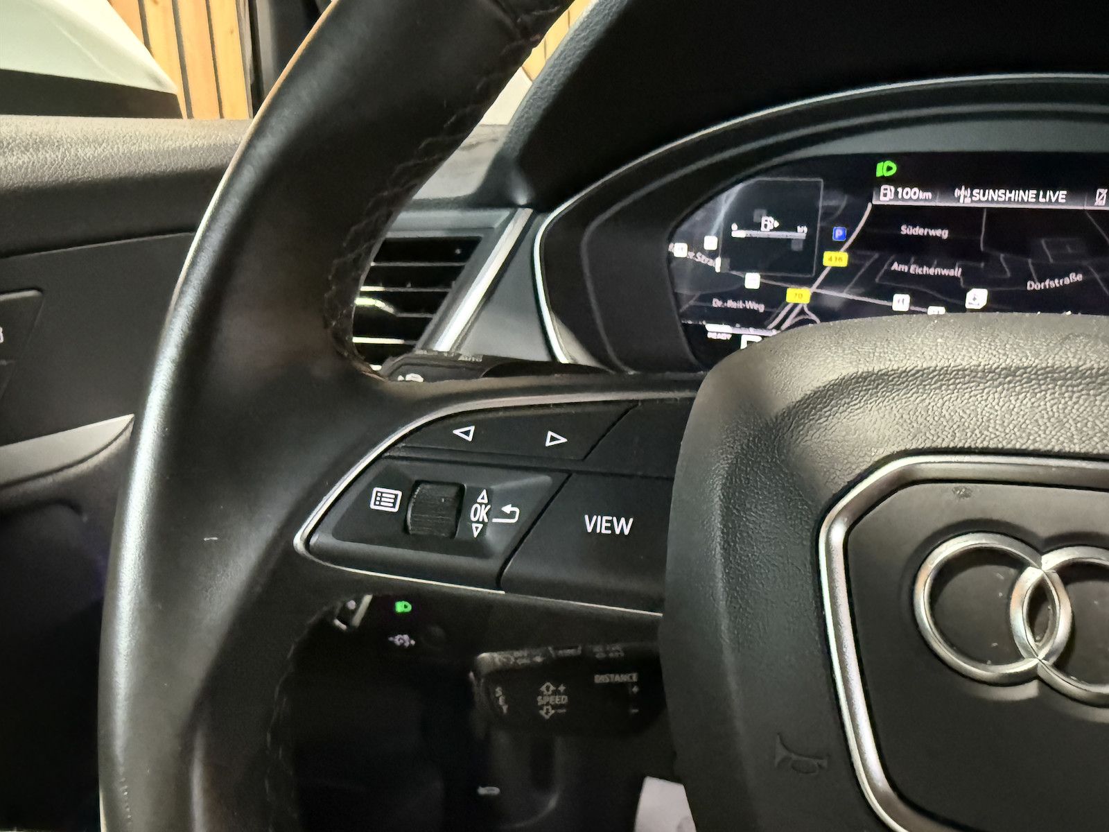 Fahrzeugabbildung Audi Q5 2,0 TDI S tronic *Navi*AHK*ACC*Virtual*20´Alu