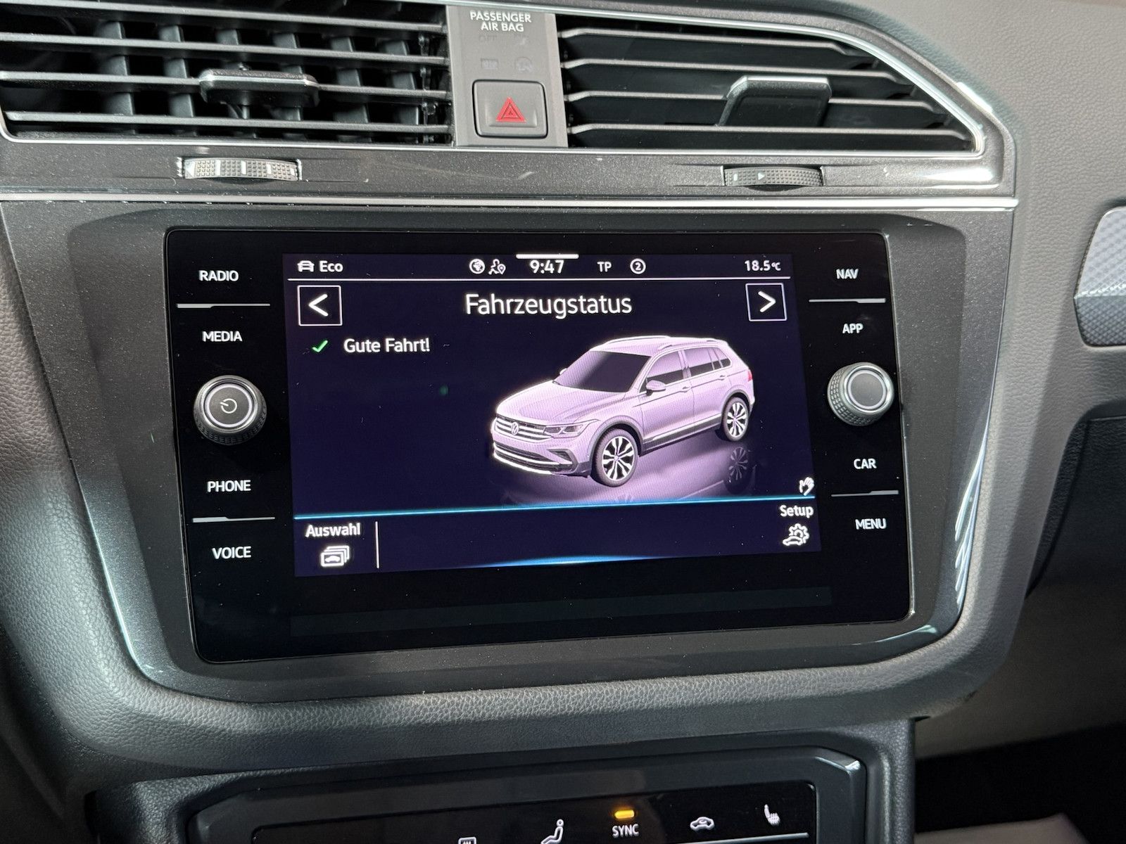 Fahrzeugabbildung Volkswagen Tiguan 1,5 TSI Active DSG *Navi*AHK*Kam*ACC*App*