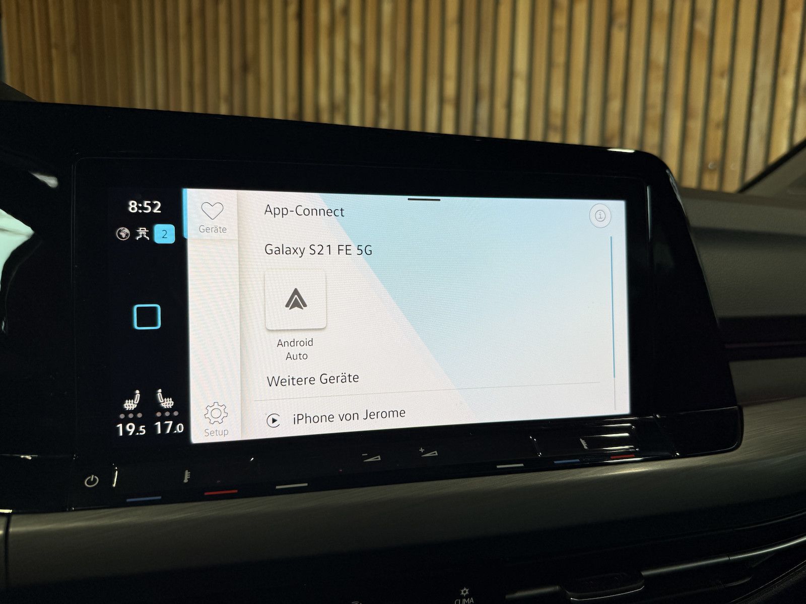 Fahrzeugabbildung Volkswagen Golf 1,5 TSI Style Navi*LED*App*Kam*ACC*Ambiente