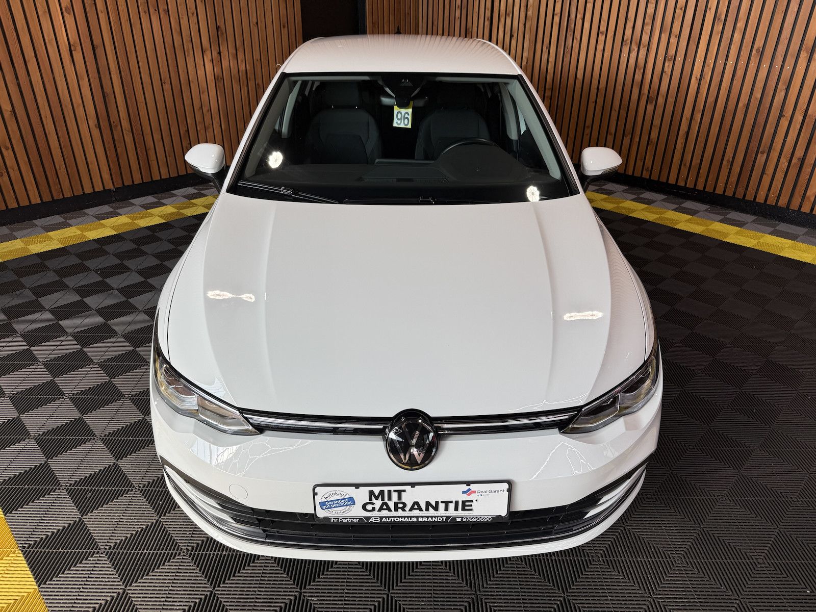 Fahrzeugabbildung Volkswagen Golf 1,5 TSI Style Navi*LED*App*Kam*ACC*Ambiente