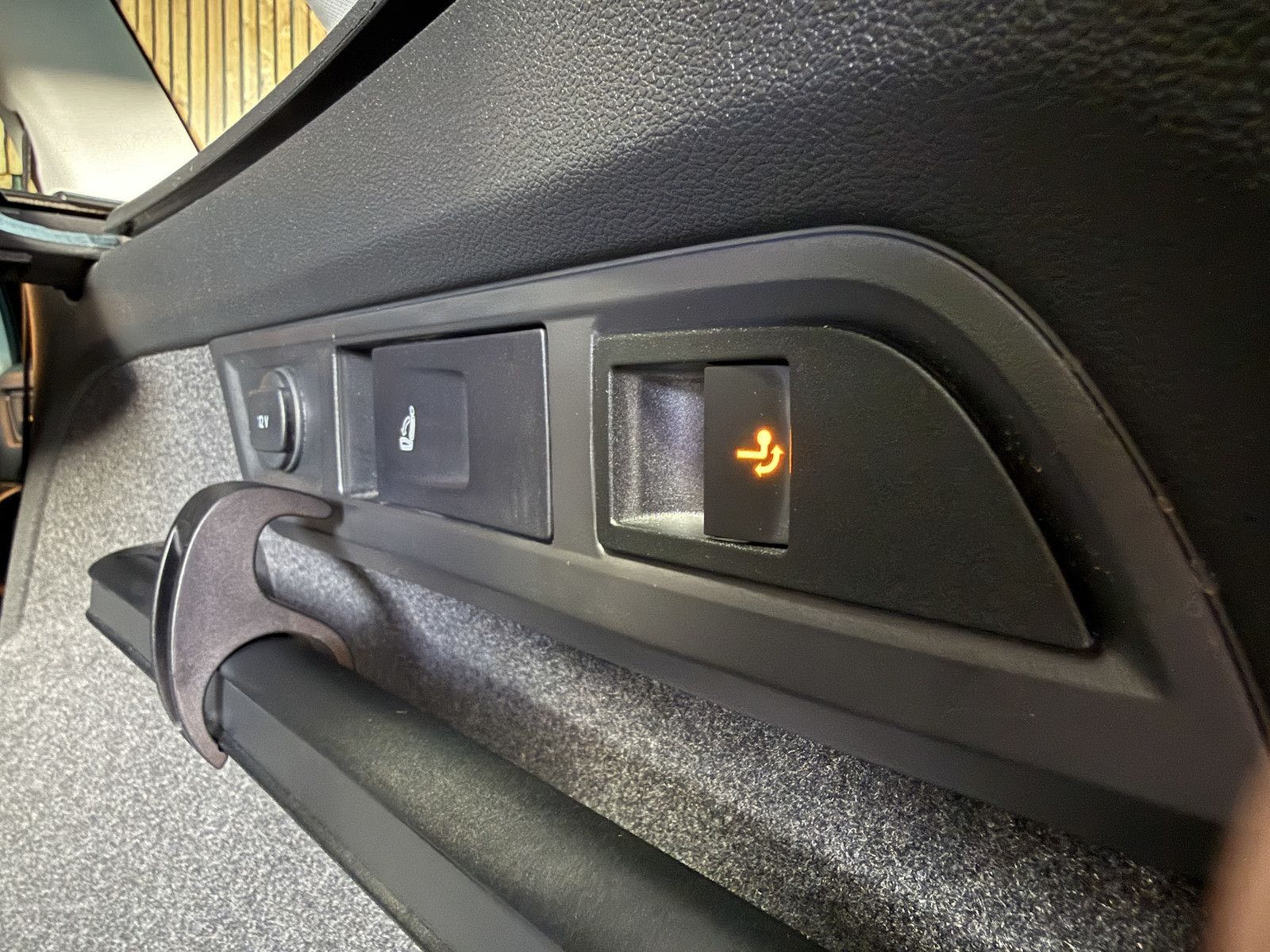 Fahrzeugabbildung SKODA Kodiaq 2,0 TDI DSG *Navi*Matrix*Virtual*Kam*AHK*