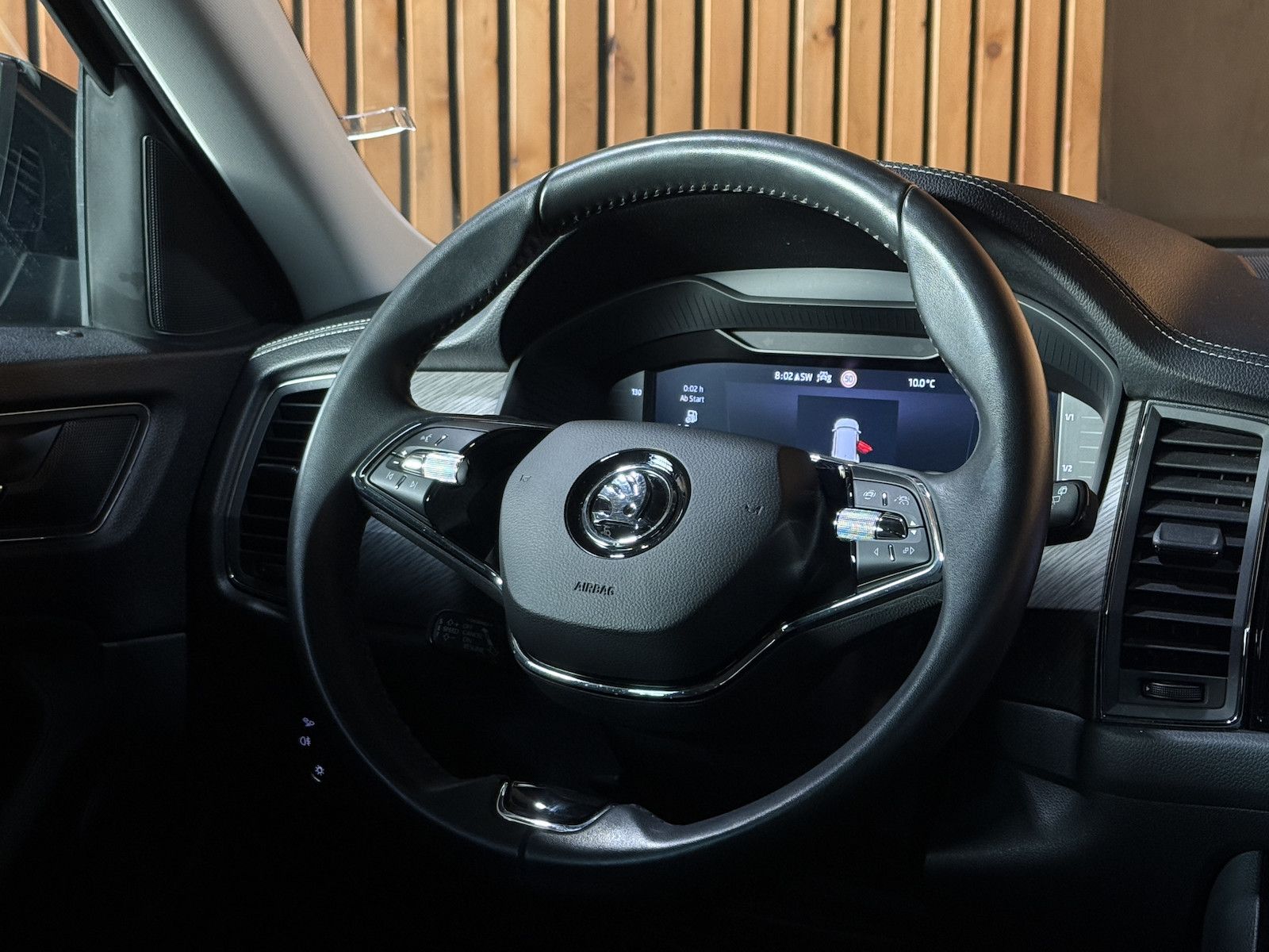 Fahrzeugabbildung SKODA Kodiaq 2,0 TDI DSG *Navi*Matrix*Virtual*Kam*AHK*