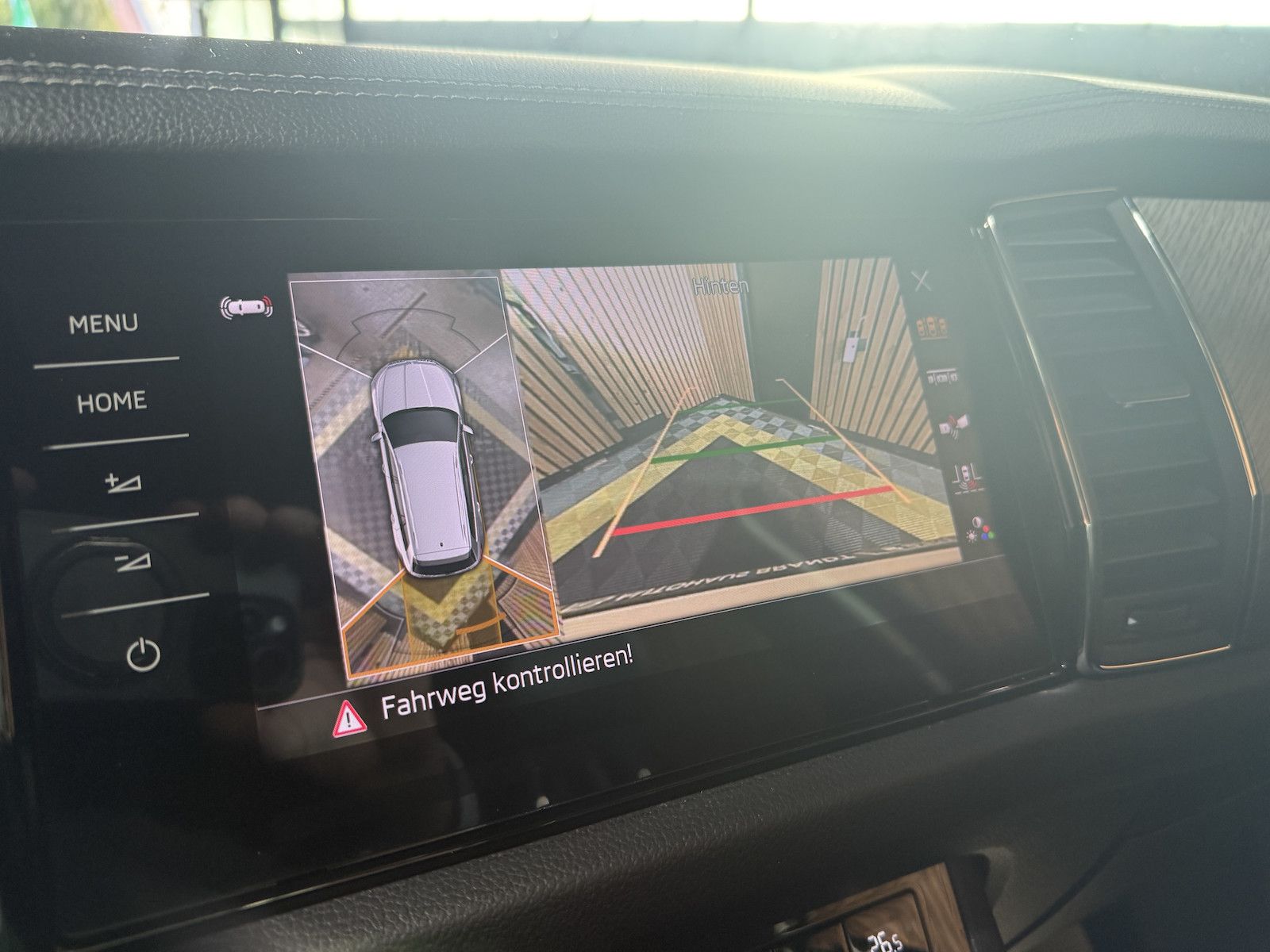 Fahrzeugabbildung SKODA Kodiaq 2,0 TDI DSG *Navi*Matrix*Virtual*Kam*AHK*