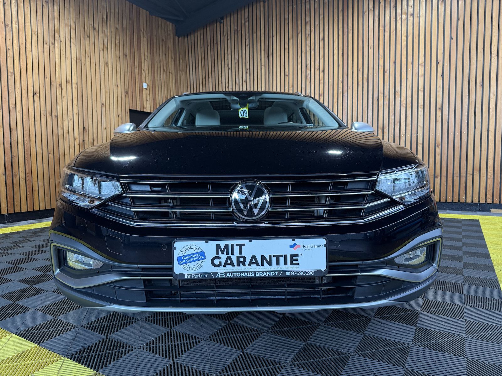 Fahrzeugabbildung Volkswagen Passat Alltrack 2,0 TDI 4M DSG Navi*360*Pano*AHK