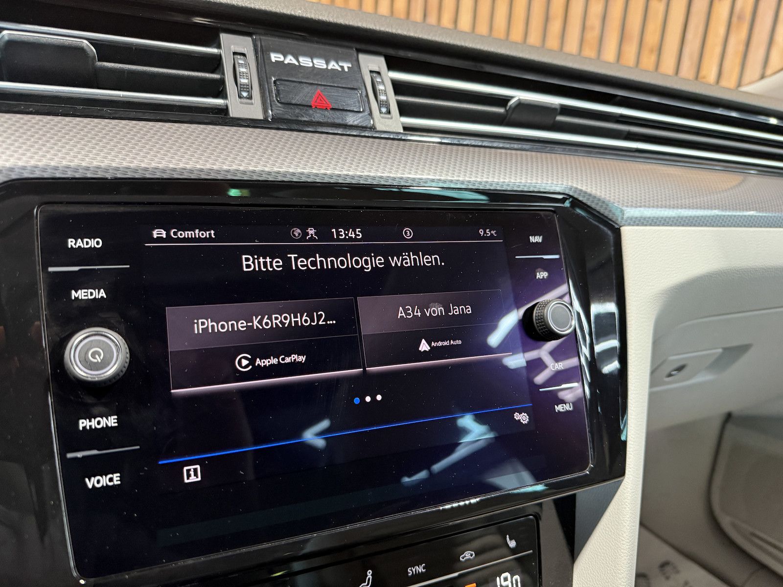 Fahrzeugabbildung Volkswagen Passat Alltrack 2,0 TDI 4M DSG Navi*360*Pano*AHK