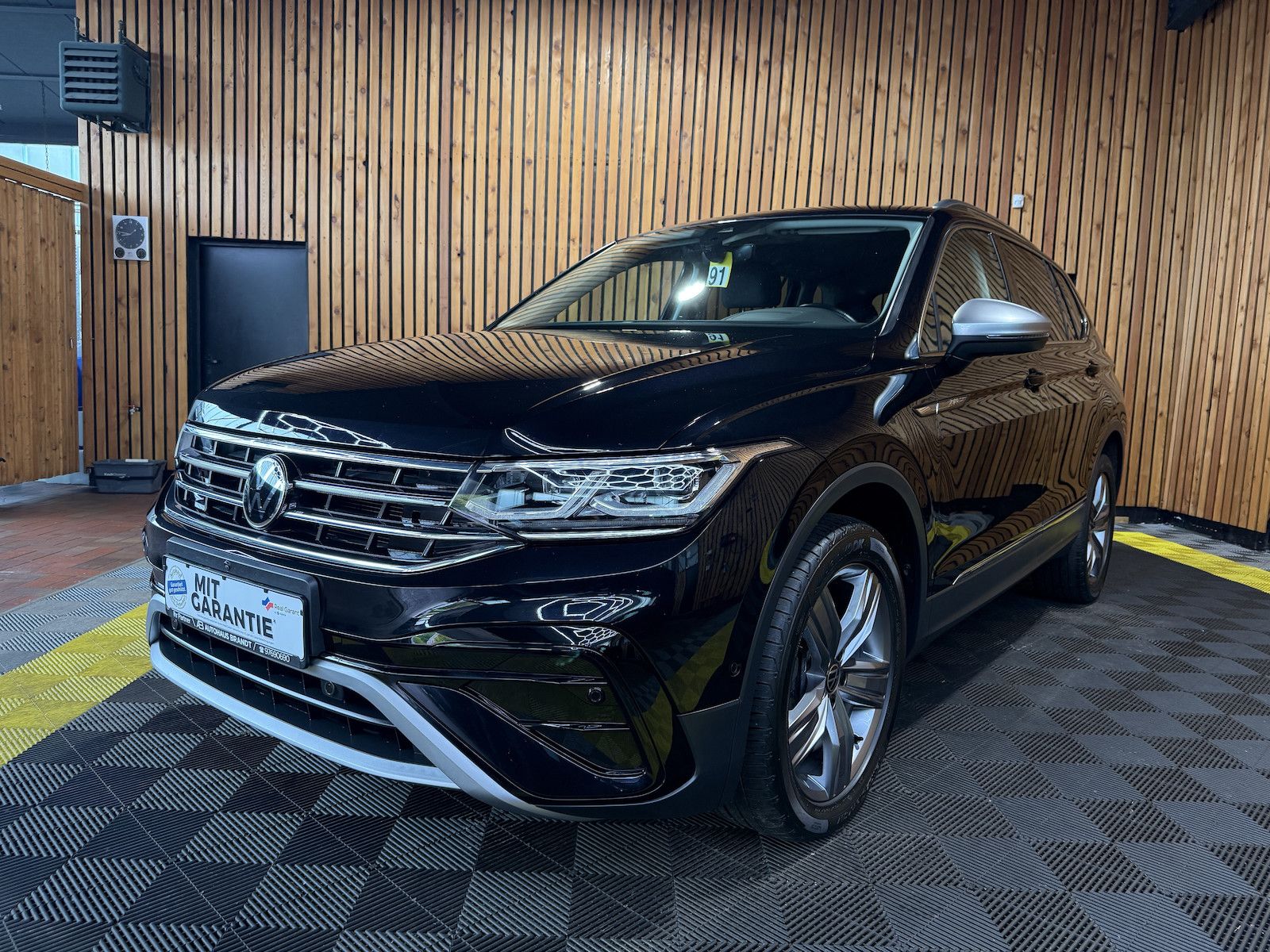 Volkswagen Tiguan Allspace 2,0TDI Eleg. 4M DSG Navi*360*AHK