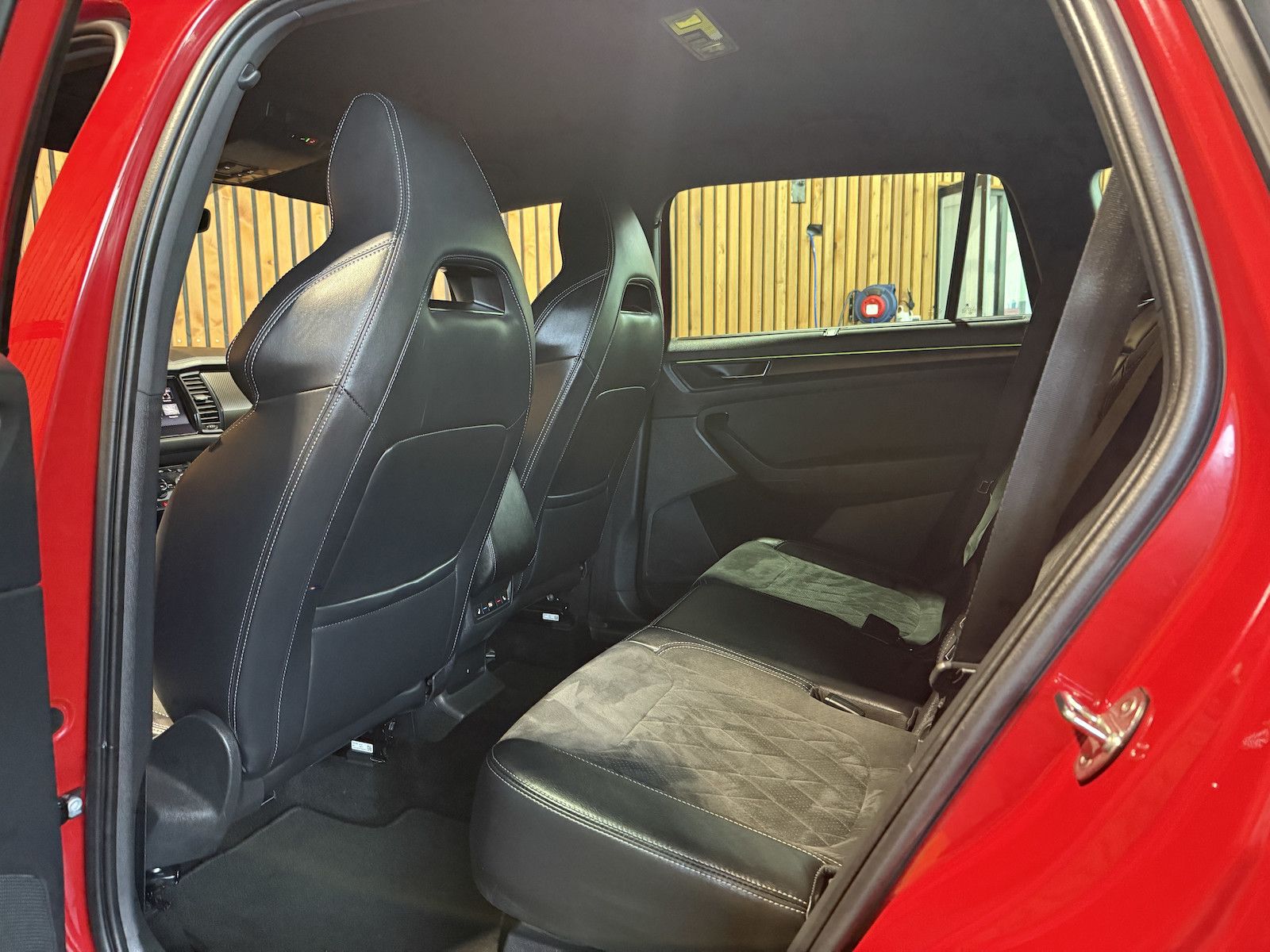 Fahrzeugabbildung SKODA Kodiaq 2,0 TDI Sportline DSG Navi*Matrix*Kam*AHK