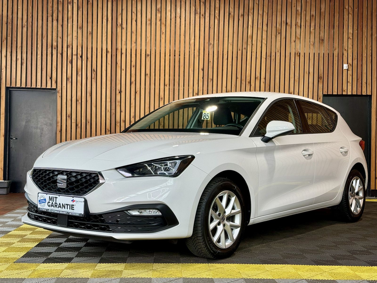 SEAT Leon TSI Limo Style *Navi*LED*Virtual*Tempo*PDC*