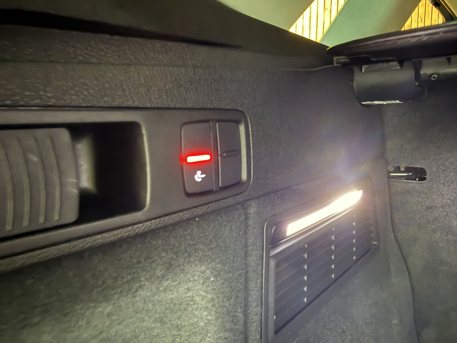 Fahrzeugabbildung Audi Q5 40 TDI quattro *Navi*AHK*Virtual*Matrix*Keyl.