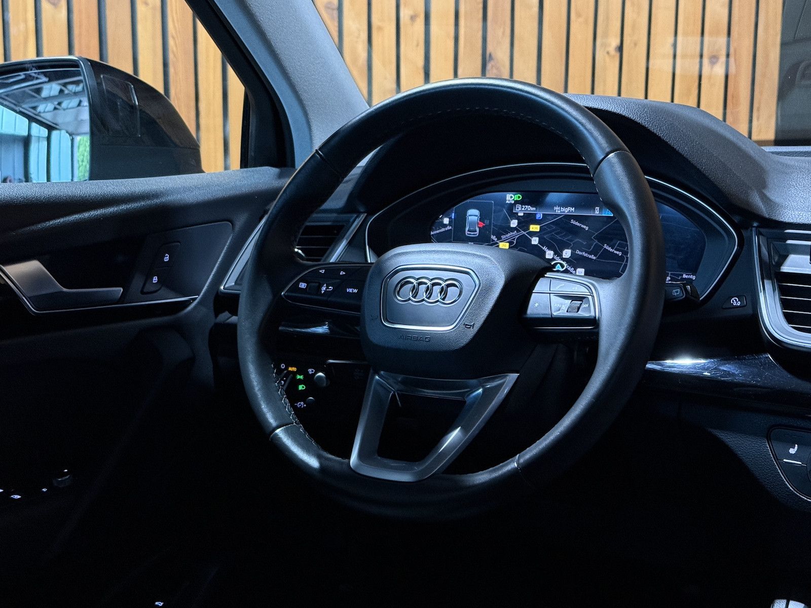 Fahrzeugabbildung Audi Q5 40 TDI quattro *Navi*AHK*Virtual*Matrix*Keyl.