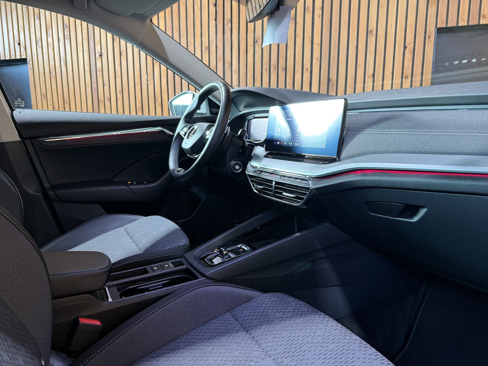 Fahrzeugabbildung SKODA Octavia Combi 2,0TDI Style DSG Navi*LED*Head*Kam