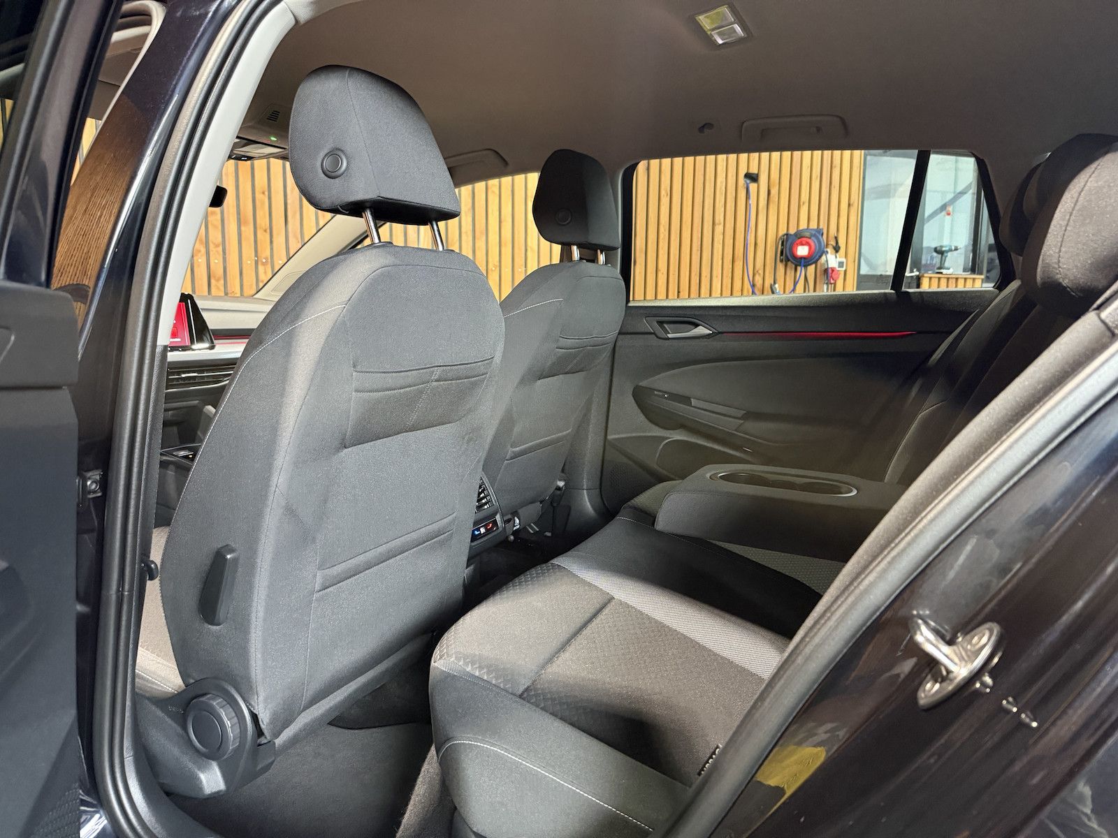 Fahrzeugabbildung Volkswagen Golf Variant 2,0 TDI DSG *Navi*LED*Virt*Kam*Keyl