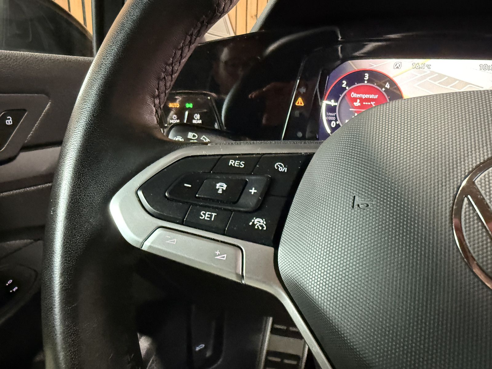 Fahrzeugabbildung Volkswagen Golf Variant 2,0 TDI DSG *Navi*LED*Virt*Kam*Keyl
