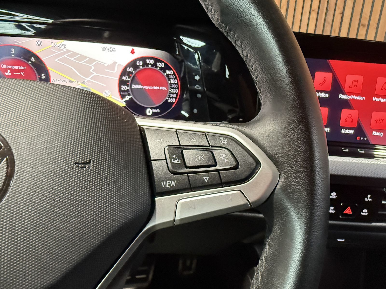 Fahrzeugabbildung Volkswagen Golf Variant 2,0 TDI DSG *Navi*LED*Virt*Kam*Keyl