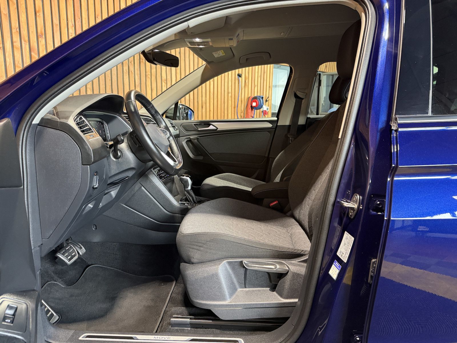 Fahrzeugabbildung Volkswagen Tiguan Allspace 2,0 TDI DSG *Navi+*7-Si*AHK*Kam*