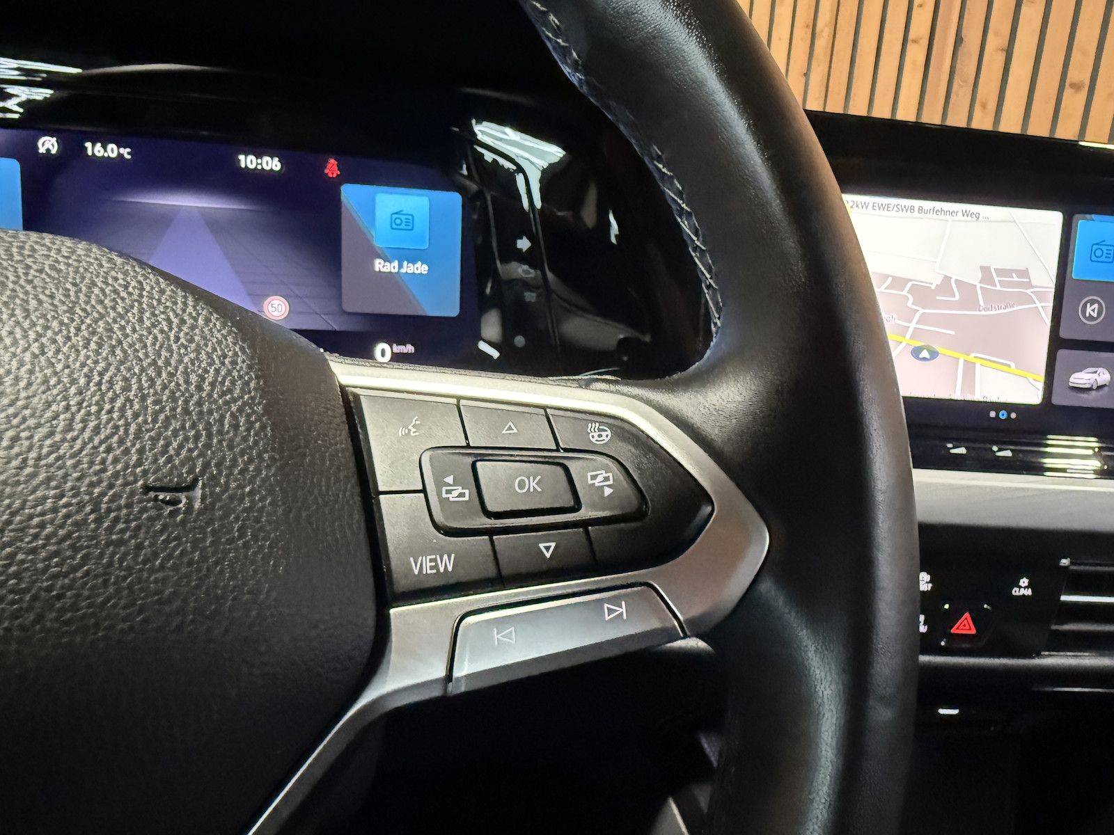 Fahrzeugabbildung Volkswagen Golf Variant 2,0 TDI Style DSG Navi*Kam*Keyl*AHK