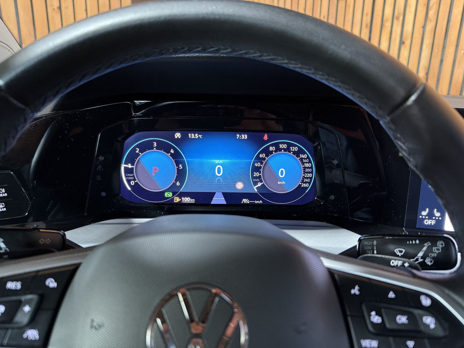 Fahrzeugabbildung Volkswagen Golf Variant 2,0 TDI Life DSG *Navi*LED*Kam*App*
