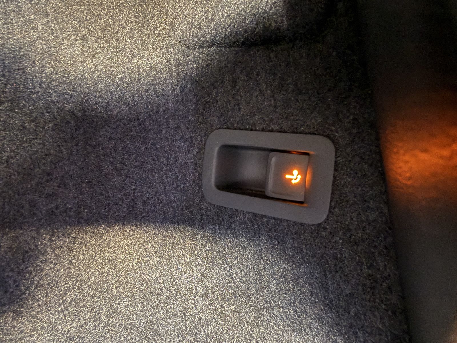 Fahrzeugabbildung SEAT Ateca 2,0 TDI FR DSG Navi*LED*Kam*Virt*AHK*Beats