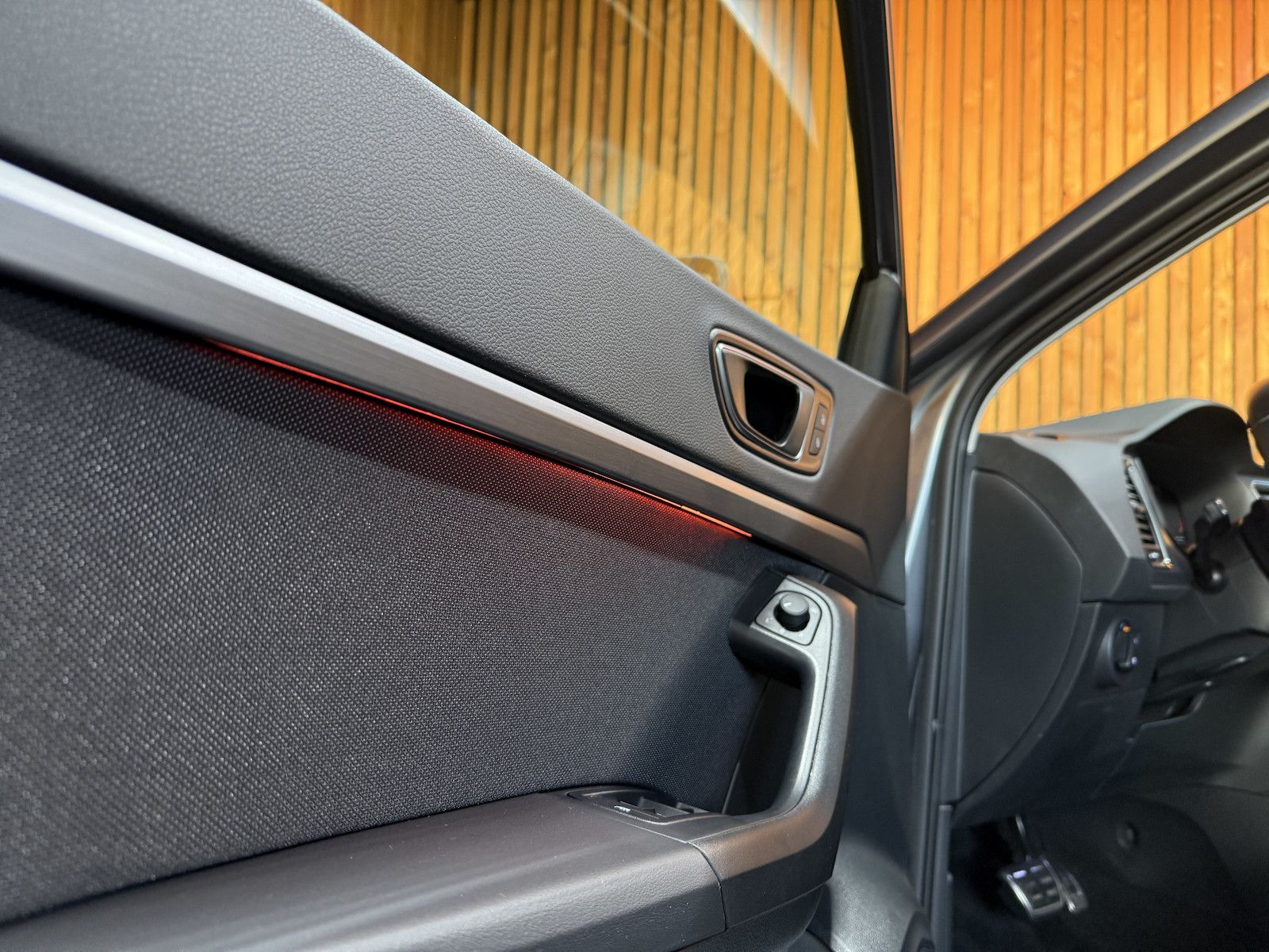 Fahrzeugabbildung SEAT Ateca 2,0 TDI FR DSG Navi*LED*Kam*Virt*AHK*Beats