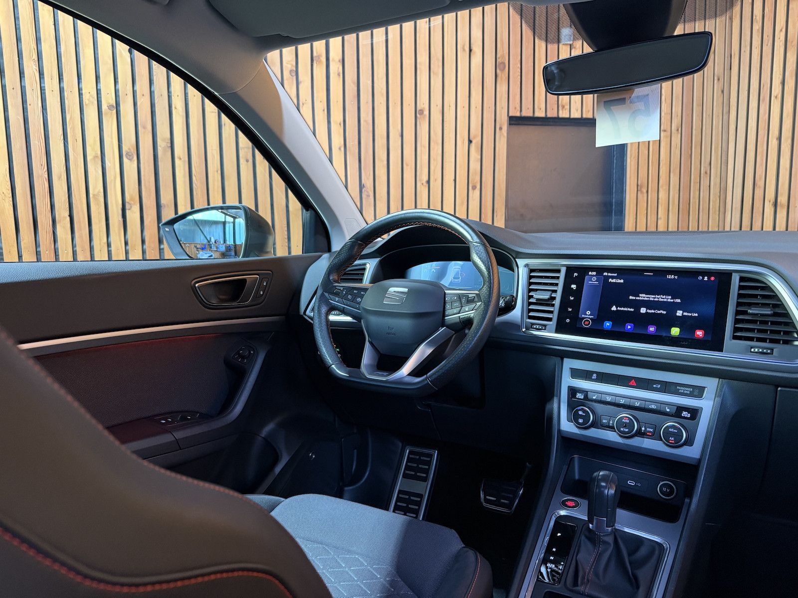 Fahrzeugabbildung SEAT Ateca 2,0 TDI FR DSG Navi*LED*Kam*Virt*AHK*Beats