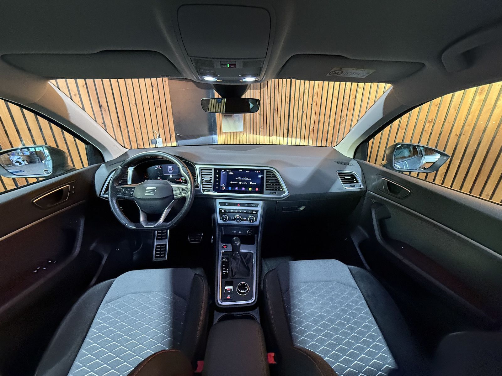 Fahrzeugabbildung SEAT Ateca 2,0 TDI FR DSG Navi*LED*Kam*Virt*AHK*Beats
