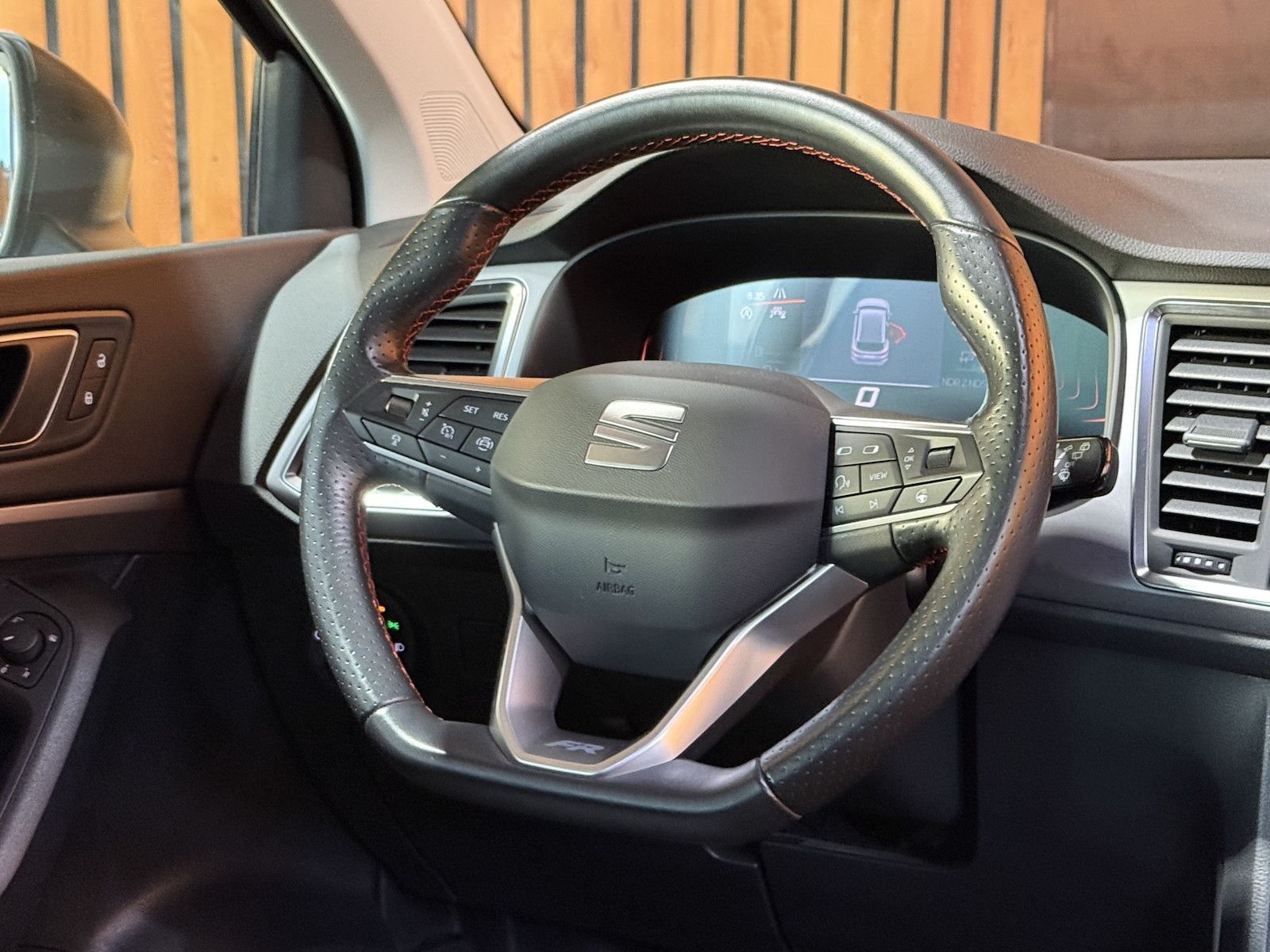 Fahrzeugabbildung SEAT Ateca 2,0 TDI FR DSG Navi*LED*Kam*Virt*AHK*Beats