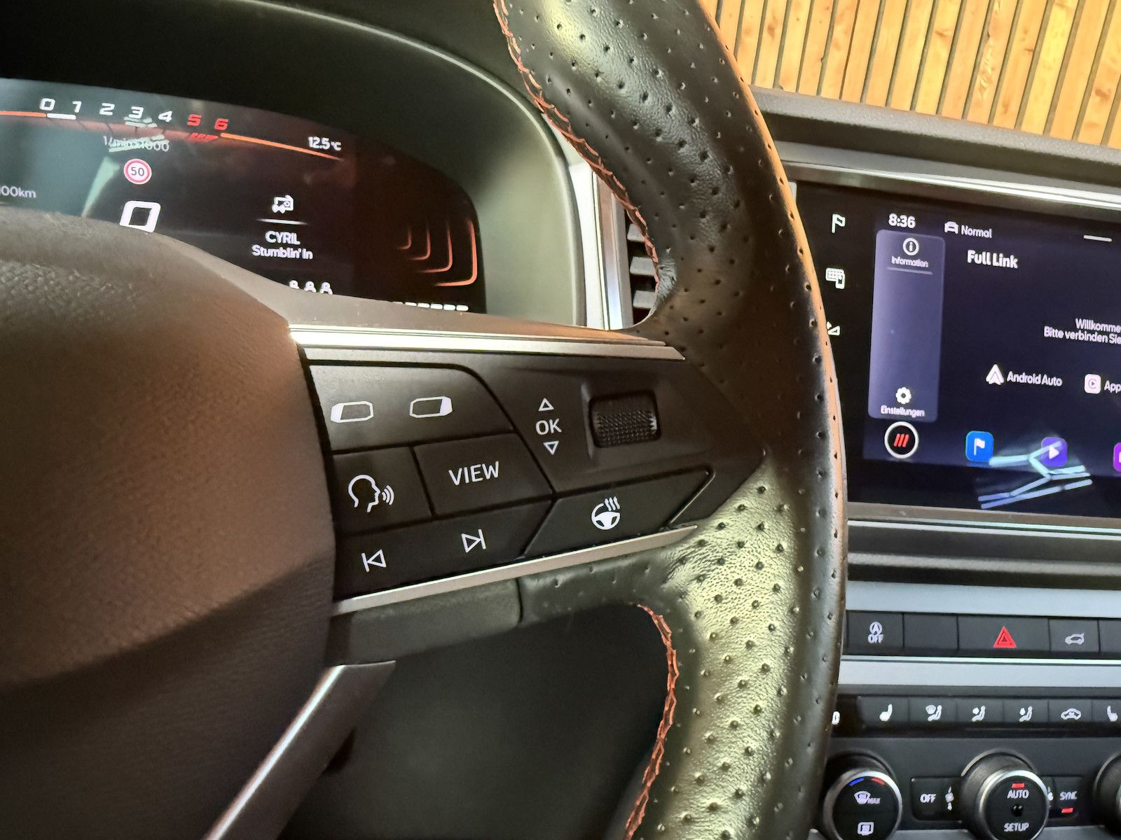 Fahrzeugabbildung SEAT Ateca 2,0 TDI FR DSG Navi*LED*Kam*Virt*AHK*Beats