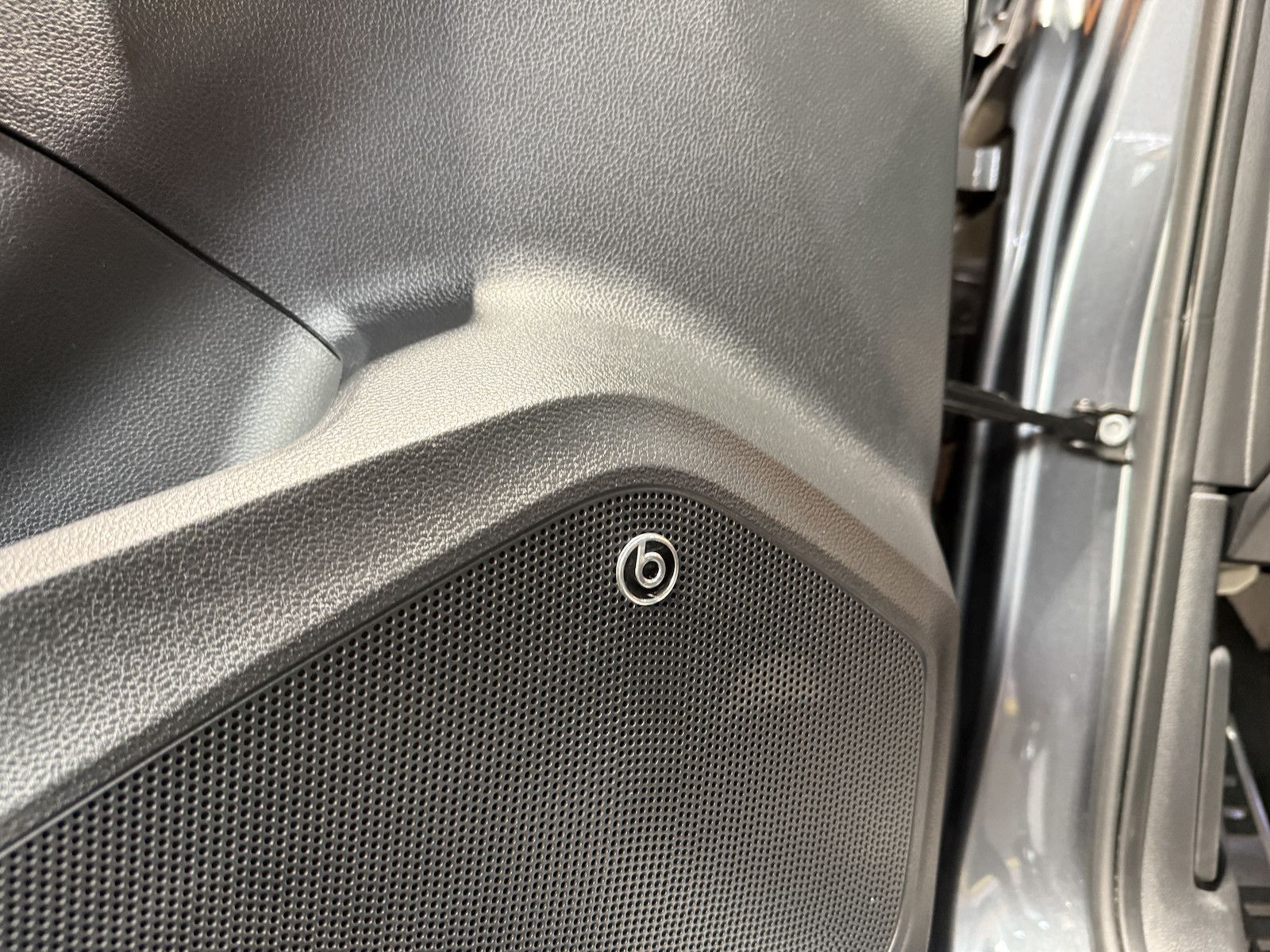Fahrzeugabbildung SEAT Ateca 2,0 TDI FR DSG Navi*LED*Kam*Virt*AHK*Beats