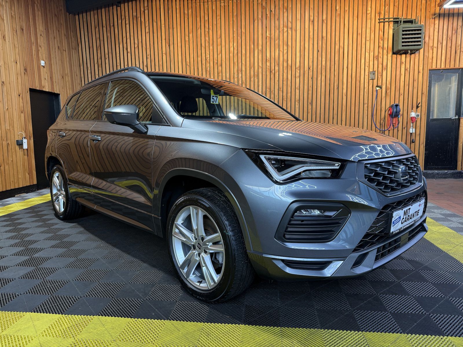 Fahrzeugabbildung SEAT Ateca 2,0 TDI FR DSG Navi*LED*Kam*Virt*AHK*Beats
