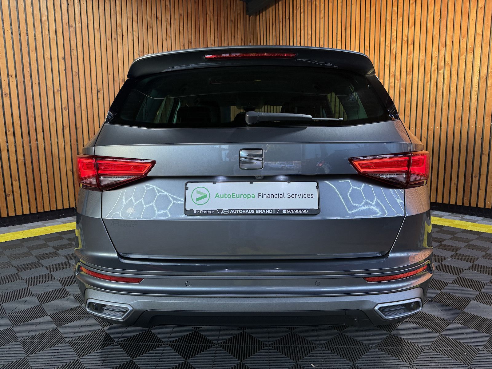 Fahrzeugabbildung SEAT Ateca 2,0 TDI FR DSG Navi*LED*Kam*Virt*AHK*Beats