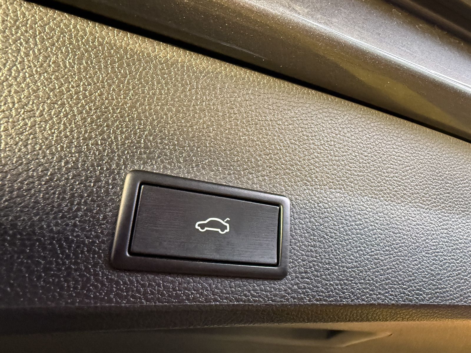 Fahrzeugabbildung SEAT Ateca 2,0 TDI FR DSG Navi*LED*Kam*Virt*AHK*Beats